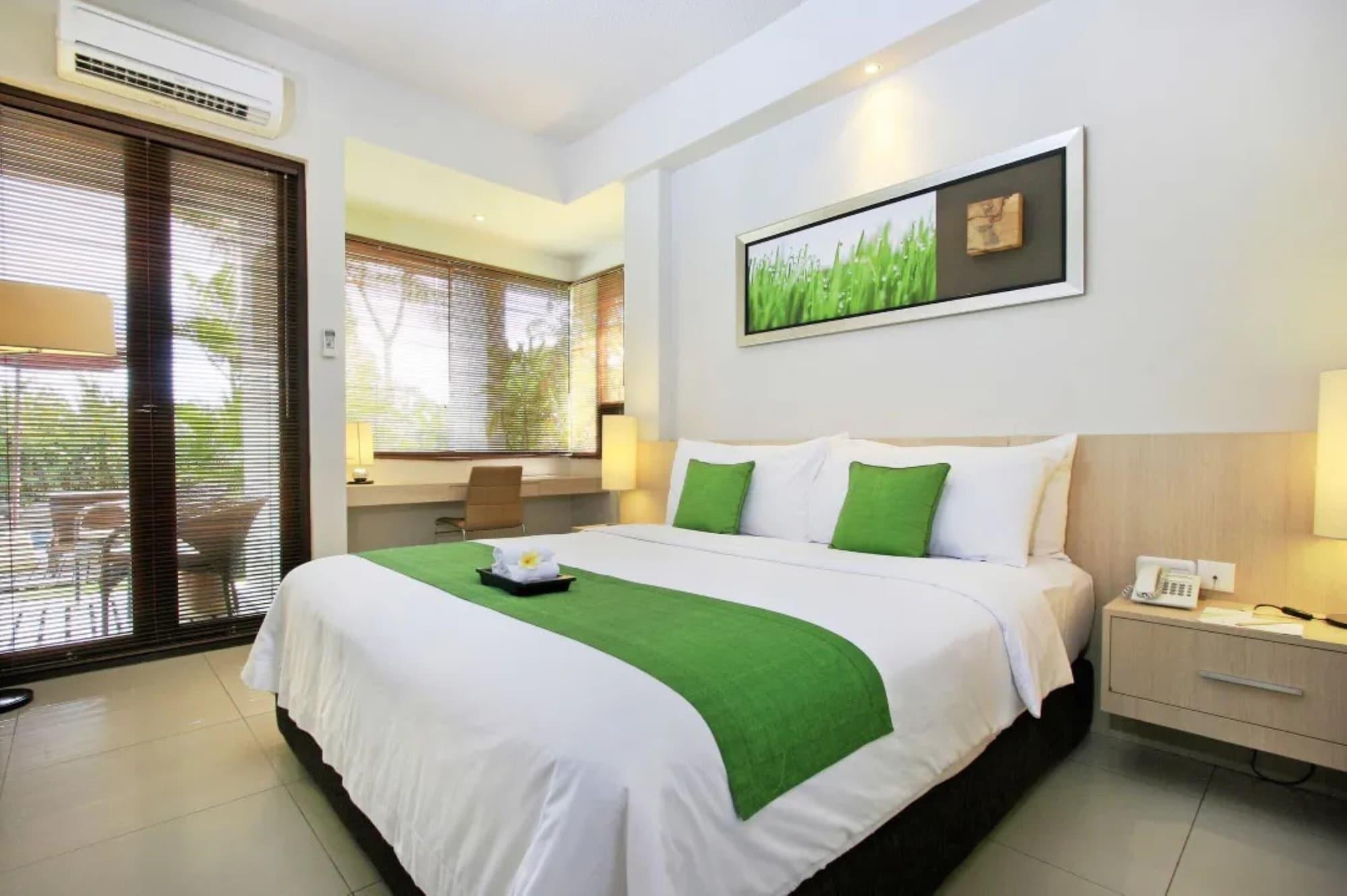 Kokonut Suites Seminyak Dalung  Exterior photo